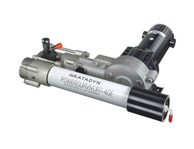 The PowerSurvivor 40E is compact and energy efficient, drawing only 4 amps to desalinate water for your yacht. It’s simple construction and rugged design