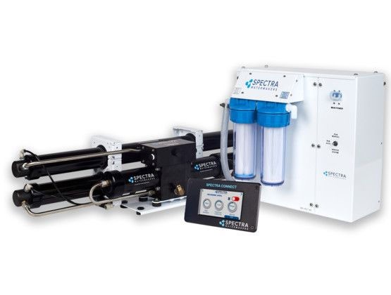 SPECTRA NEWPORT 700C WATERMAKER The Newport 700c and 1000c are available in DC and AC Voltages. Multi-speed capacity allows the machine to operate at its’ optimum speed in all conditions.